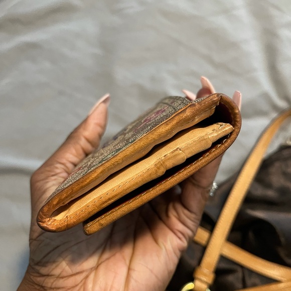 Coach signature tote and wallet - Picture 9 of 11